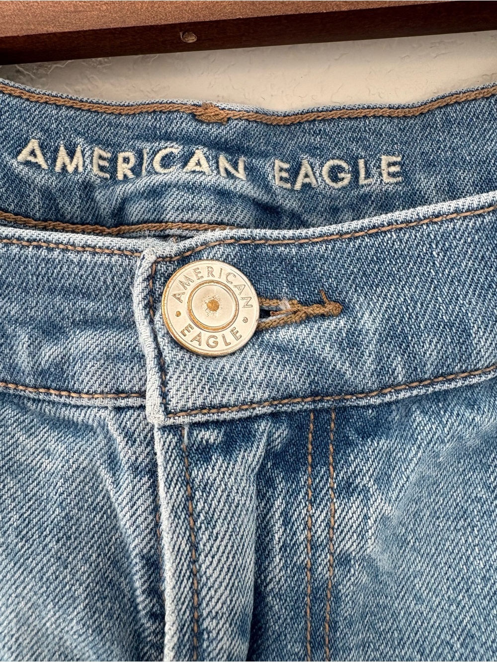 American Eagle 90's Low Rise Straight Denim Jeans 16 Long Light Wash - Picture 9 of 11